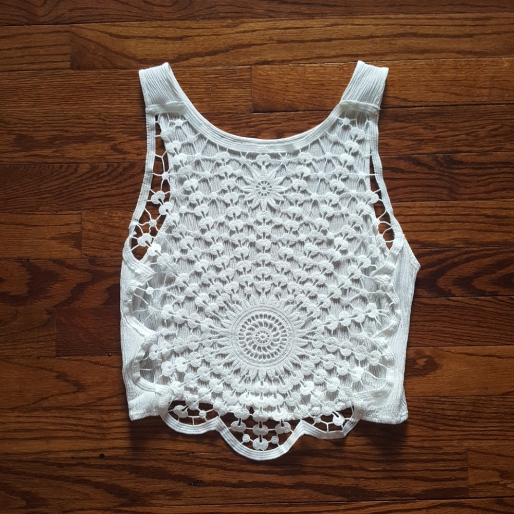 Gorgeous Lace Back Crop Tank